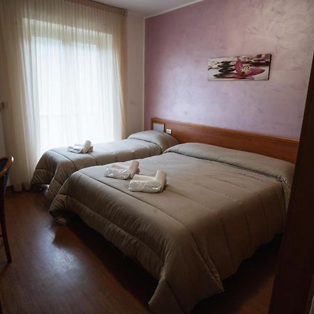 Hotel Tre Monti Popoli Esterno foto