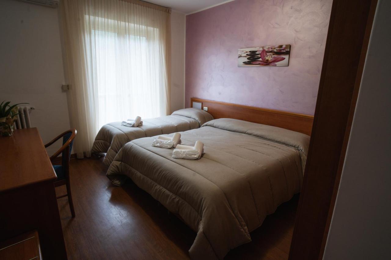 Hotel Tre Monti Popoli Esterno foto